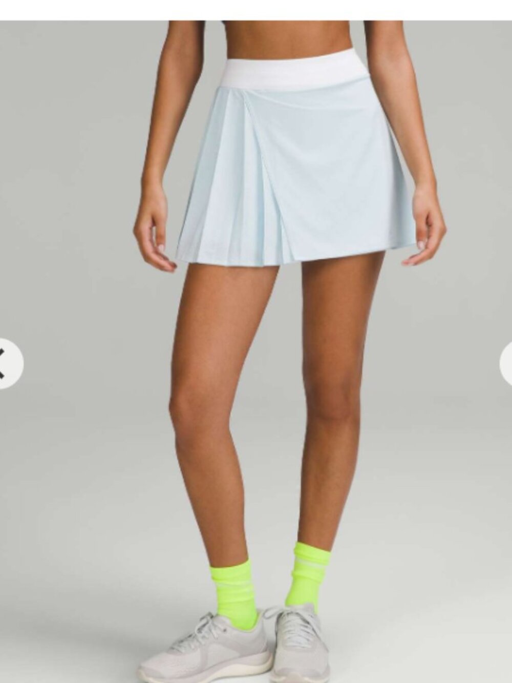 Lululemon Women's Powder Blue Asymmetrical Pleated Tennis Skirt size 8